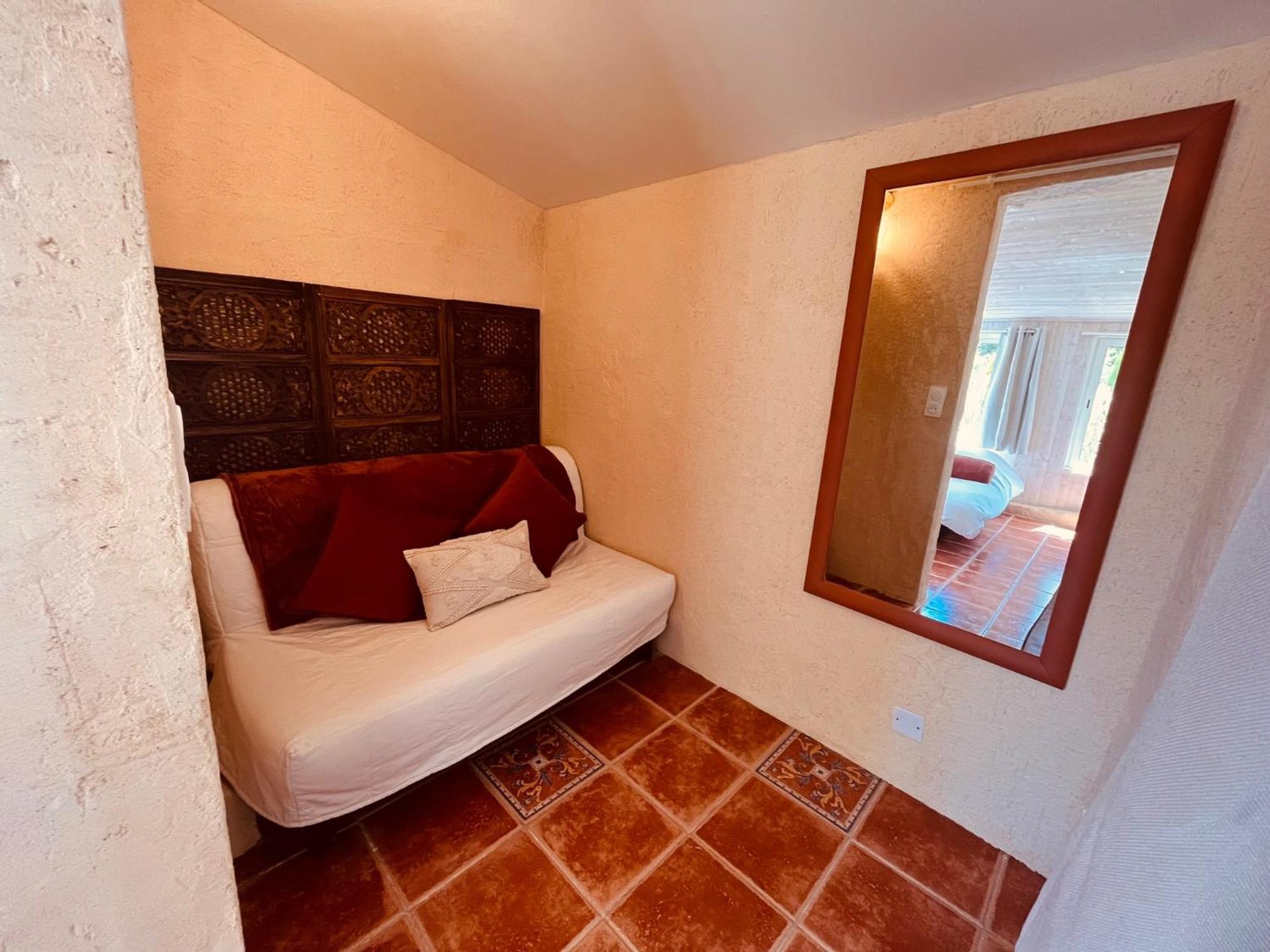 Domaine Amourella Aparthotel Lambesc Quarto foto