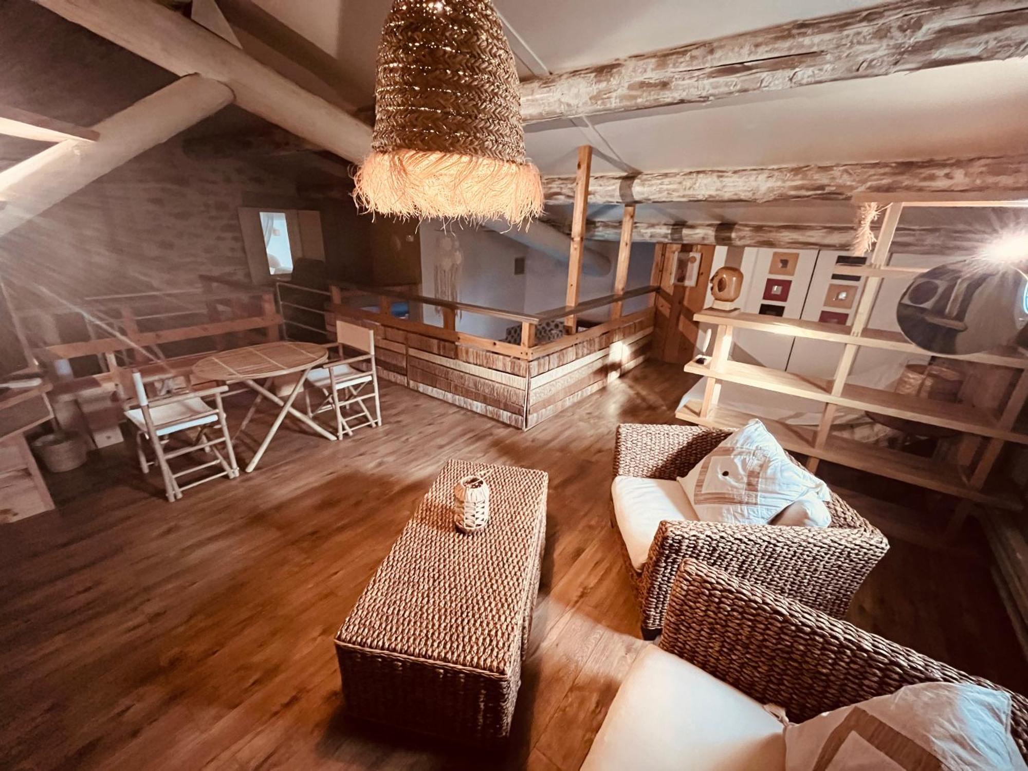 Domaine Amourella Aparthotel Lambesc Quarto foto