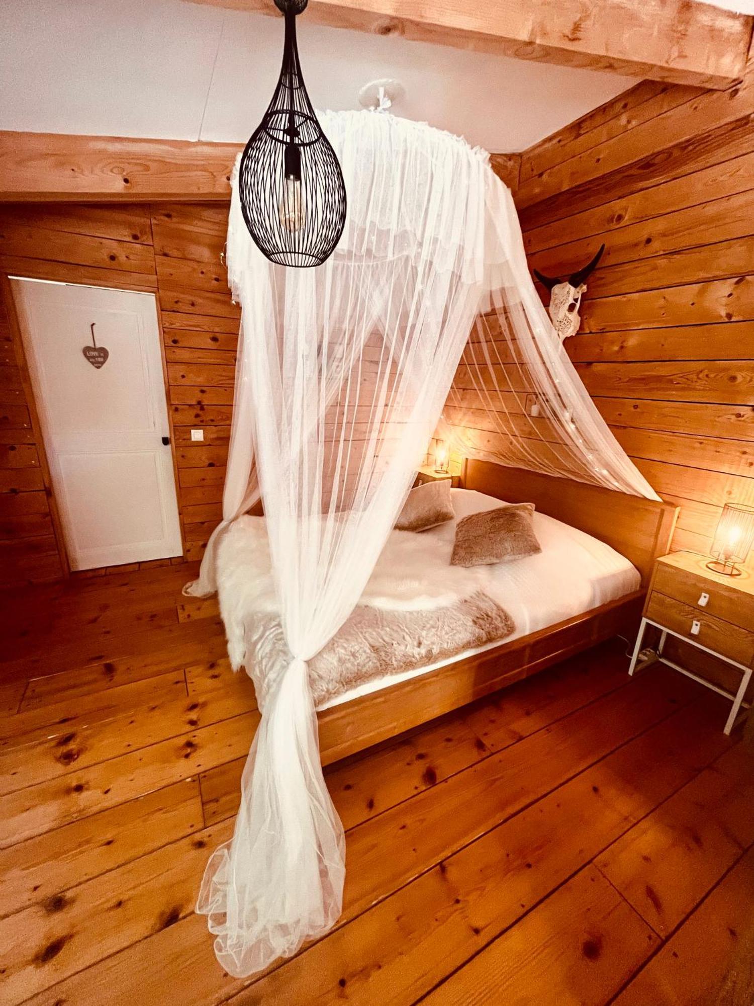 Domaine Amourella Aparthotel Lambesc Quarto foto
